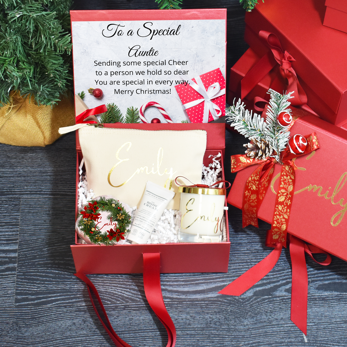 Christmas Gift for Aunt: Special Aunt Christmas Gift Set, Christmas Gift for Her, Christmas Filled Box, Beauty Gift Box,Christmas Gift Box - Bijoux Lucy