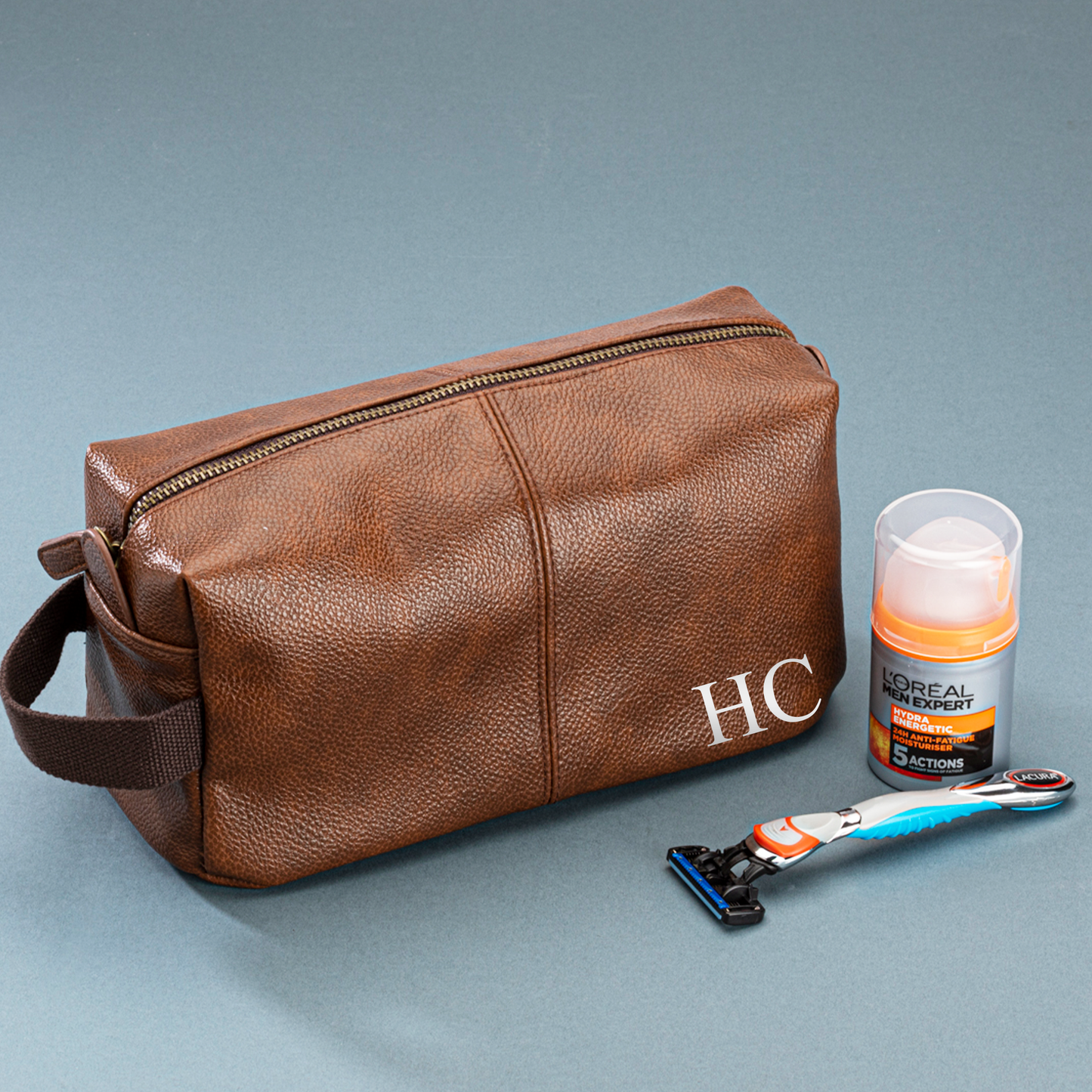 Men's personalised Washbag. Leather look accessory bag,Perfect Gift for him, Christmas Gift for Dad, Birthday gift for him, Fathers Day Gift - Bijoux Lucy