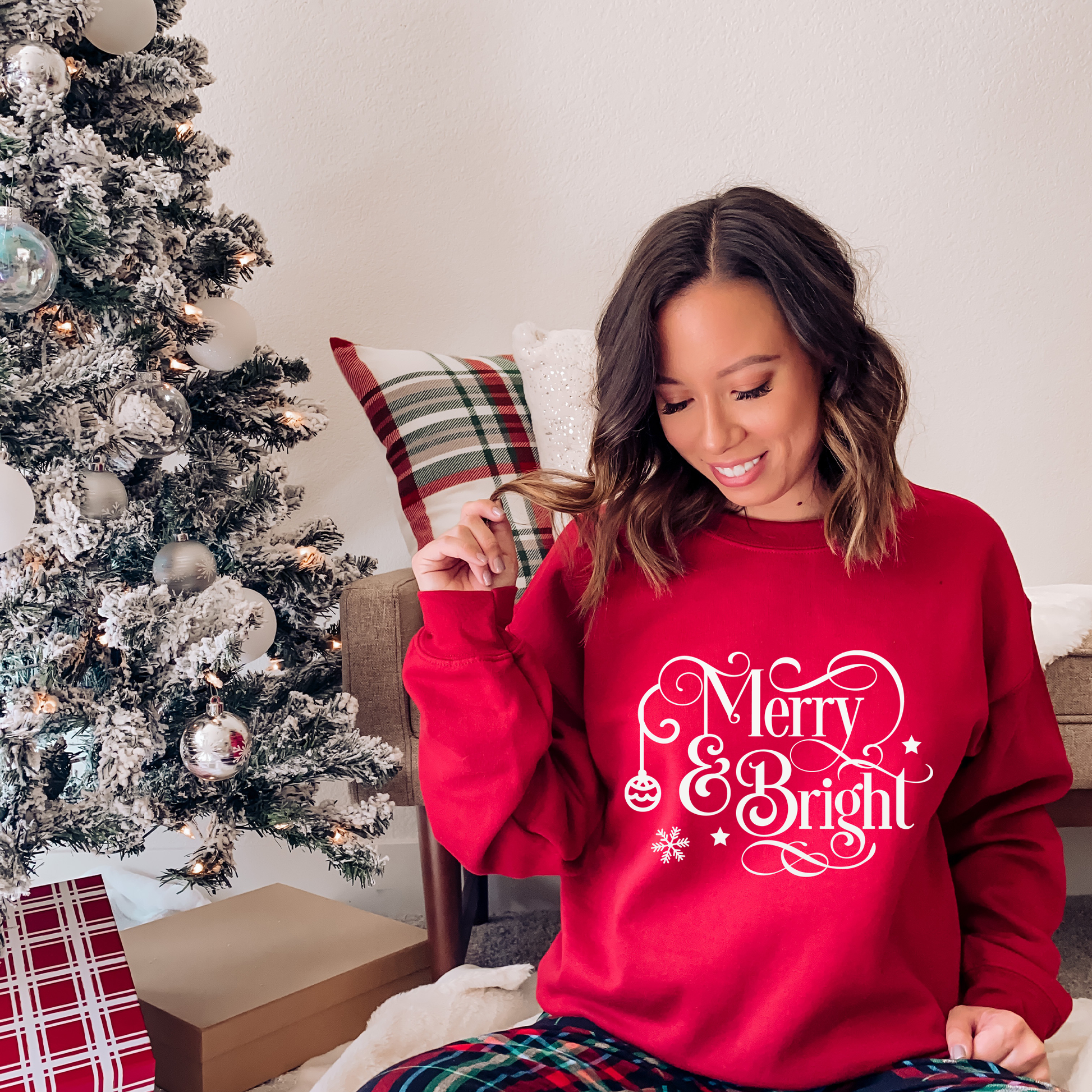 Merry and Bright- Red Christmas Sweatshirt, Merry Christmas Sweatshirt Christmas sweatshirt for women, Christmas Jumper, Ladies Jumper,Red Jumper - Bijoux Lucy